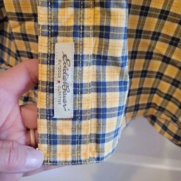𝅺Eddie Bauer Men's Yellow/Blue Mini Plaid Short Sleeve - Picture 3 of 10